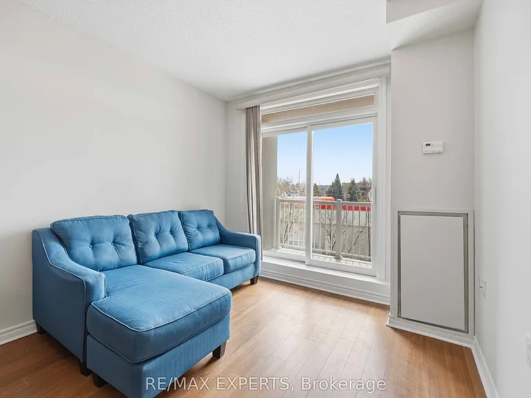 15450 Yonge St S #207 — Photo 18