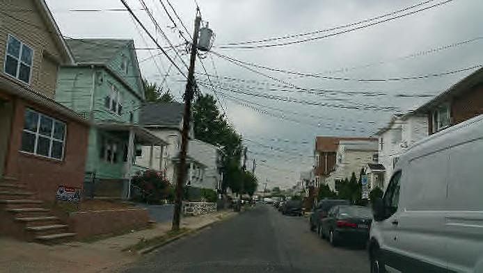 2nd image of 719 McGillvary Pl