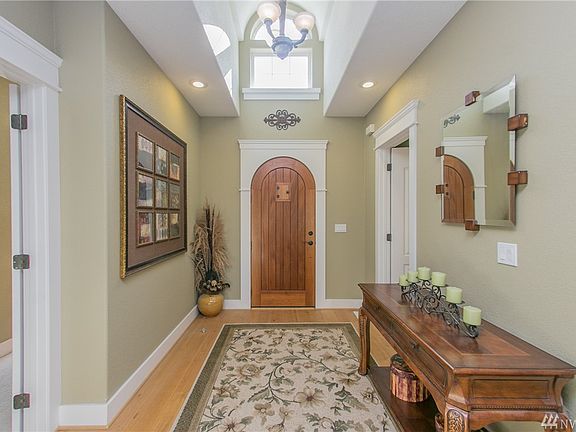 5th image of 618 Laguna Dr