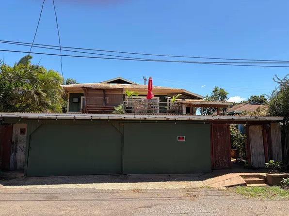 21 Akoni Pl, Paia, HI 96779