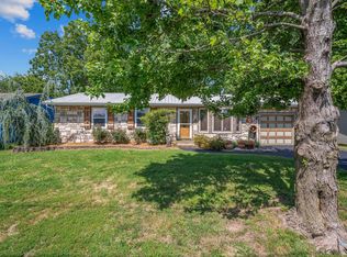 2631 E Delmar St, Springfield, MO 65804