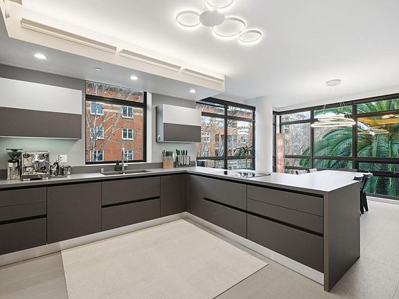 4th image of 88 E San Fernando St Unit 308