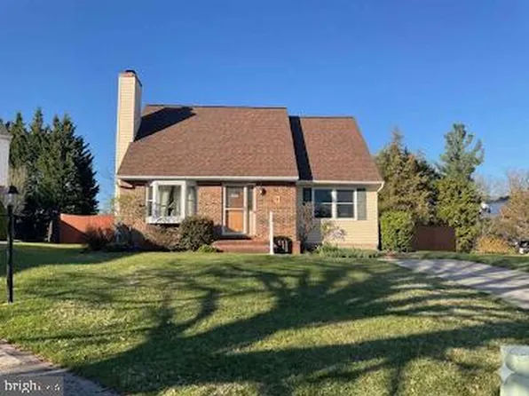 17 Rosehill Ct, Baltimore, MD 21236