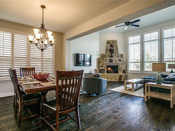 5th image of 13948 Pomegranate Dr