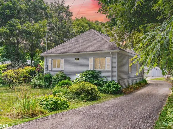 9007 Webster Rd, Adjala Tosorontio, ON L0M 1K0