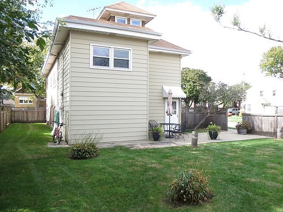 5th image of 4235 Amelia Ave