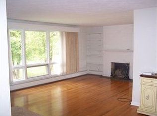 4000 Woodvale Rd, Harrisburg, PA 17109