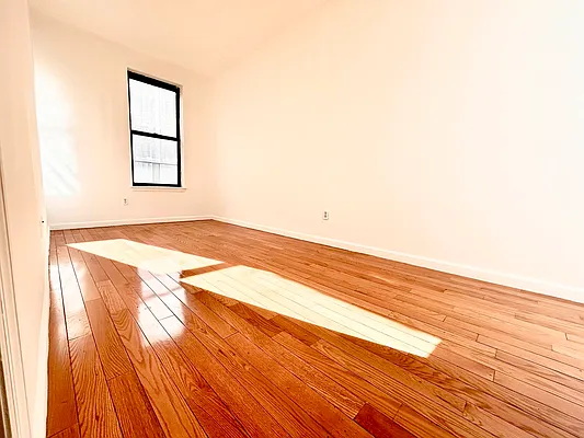 Rented by Taichi Fudosan | media 10