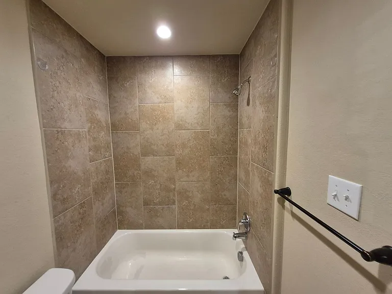 6522 Marcel Way #102 — Photo 28