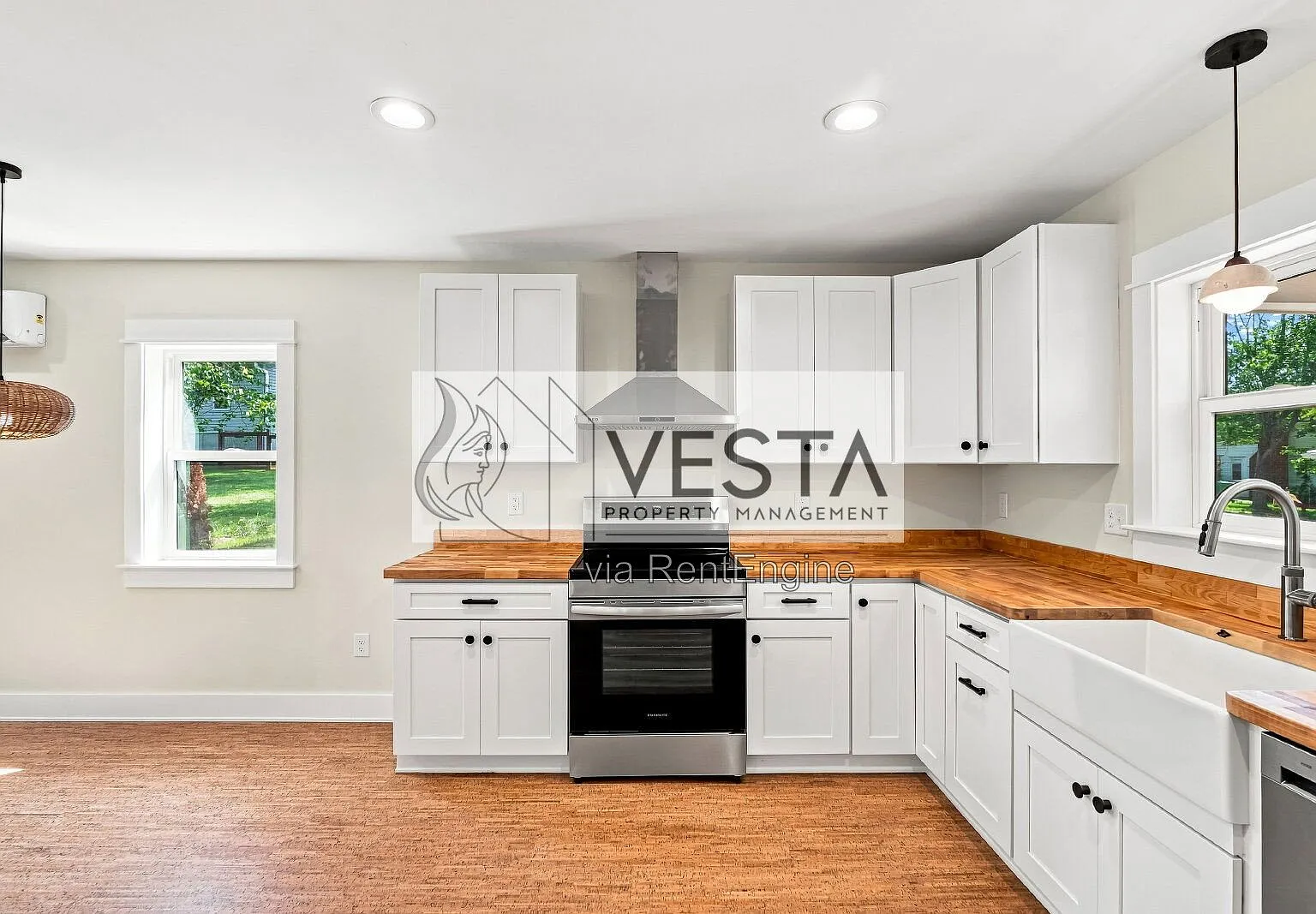 2 bed, 1.0 bath, 860 sqft, $2,300 — Photo 4