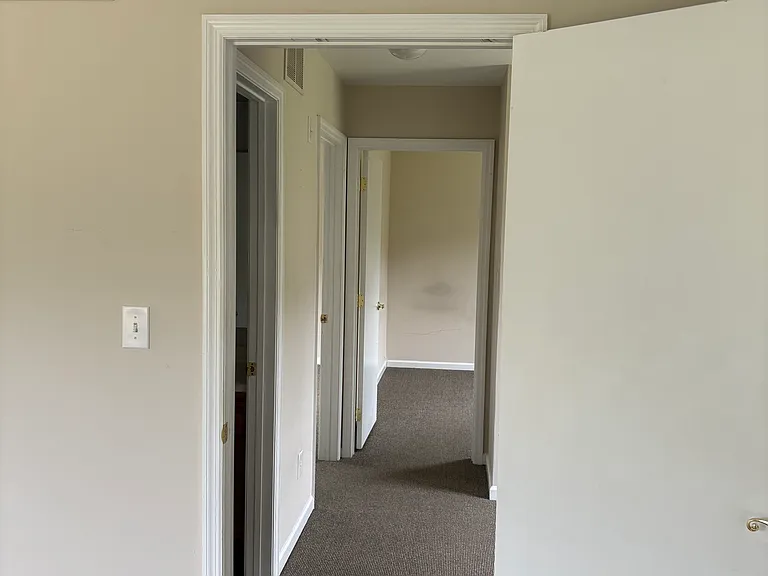 1490 Fries Mill Rd — Photo 23