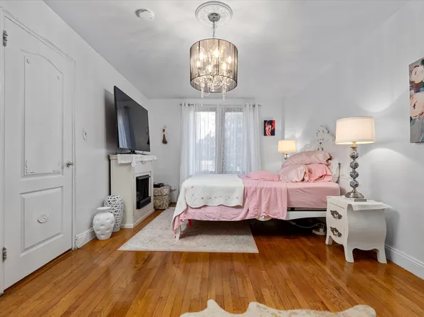 7401 Shore Road image 18 of 21