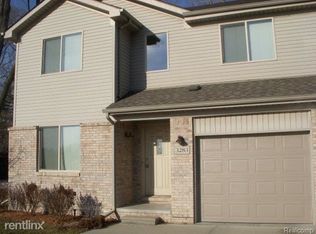 3283 E Eleven Mile Rd, Warren, MI 48092