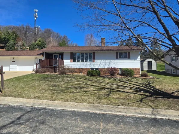 1003 Sunset Rd, Preston, MN 55965