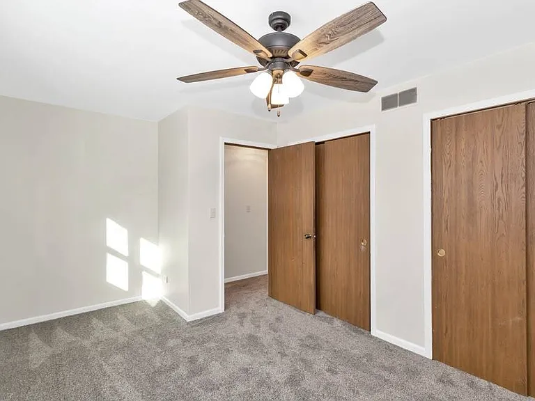 708 Michigan Ave — Photo 11