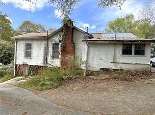 304 Perkins St NE, Rome, GA 30161