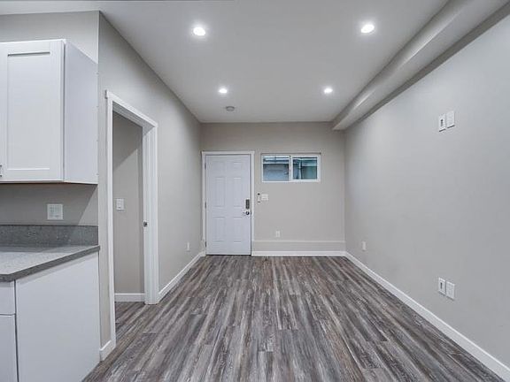 3rd image of 4144 Central Ave #17