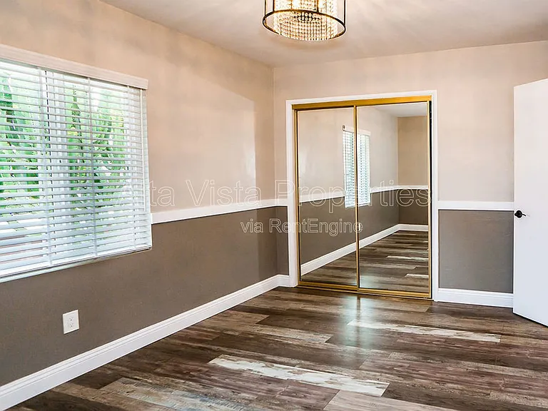 2127 Burgener Blvd — Photo 17