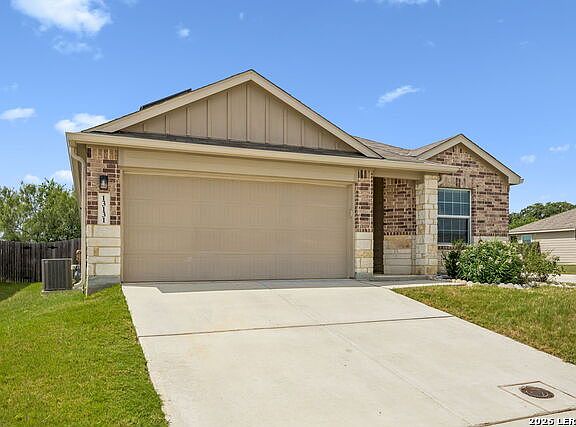 4th image of 13131 Thyme Way