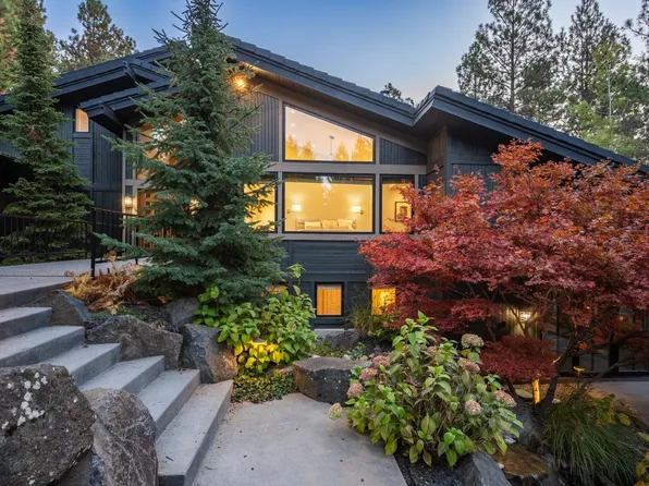 8502 S South Fork Ln, Spokane, WA 99223