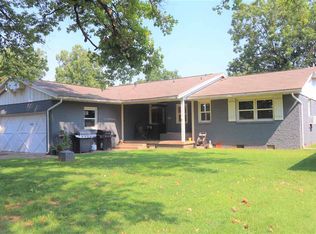 1422 W Thompson Ave, Enid, OK 73703