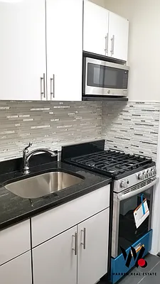 Rented by Warren T Real Estate Corp. | media 22