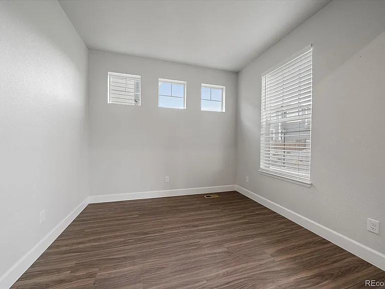 7156 Bedlam Dr — Photo 4