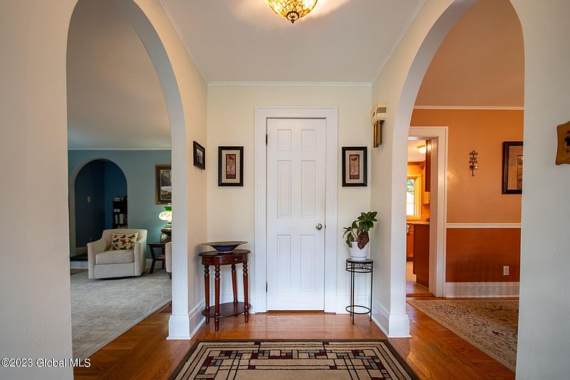 3rd image of 178 Adams Street