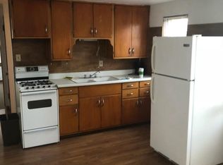2850 173rd St, Hammond, IN 46323