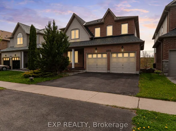 1335 Langley Cir, Oshawa, ON L1K 0E2