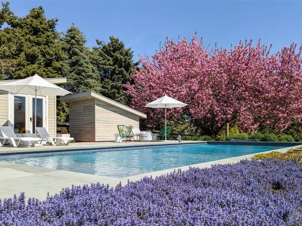 1760 Crown Land Lane, Cutchogue, NY 11935