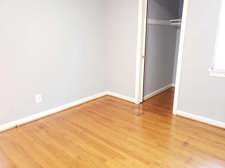 8705 Granby St — Photo 27