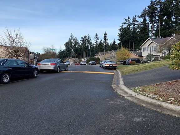 4th image of 12111 129th Street Ct E