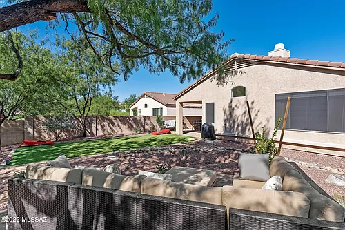 4906 N Sabino Gulch Ct Photo 1