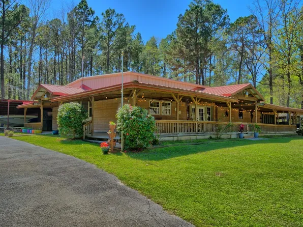 590 Angela Ln, Hemphill, TX 75948