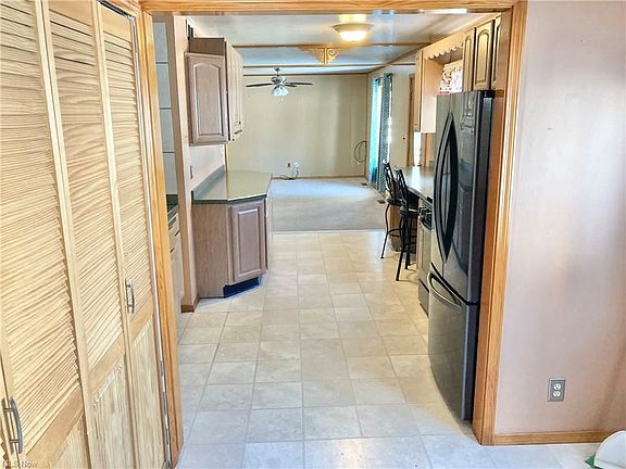 4th image of 337 Cynthia Dr