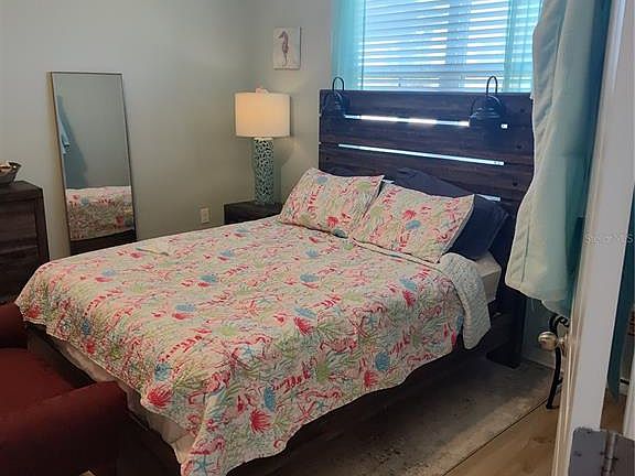 4th image of 7460 Stonebrook Cir