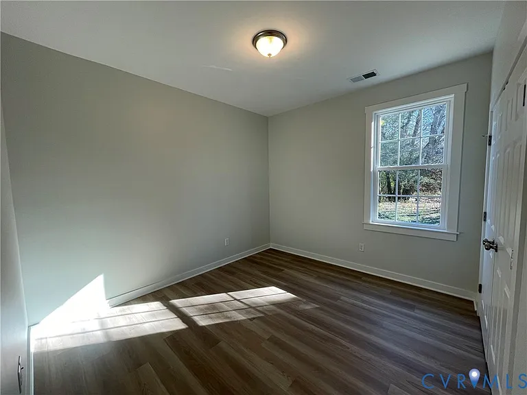 96 Sandy Brooke Ln #1 — Photo 5