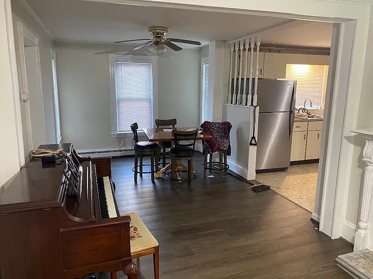 158 Crest Ave #1 — Photo 2