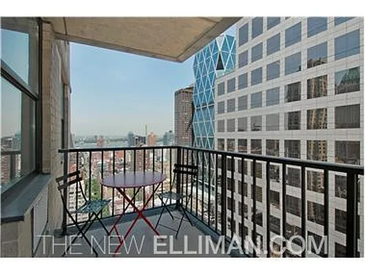 Rented by Douglas Elliman | media 22