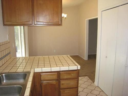 1st image of 749 Scottsdale Dr