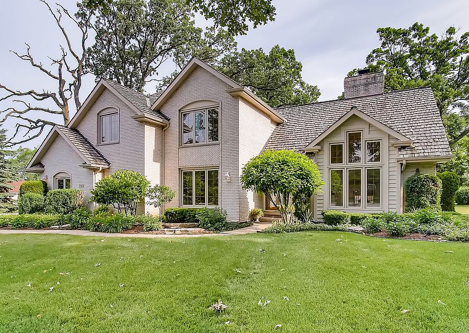 1st image of 7960 Chateau Ct