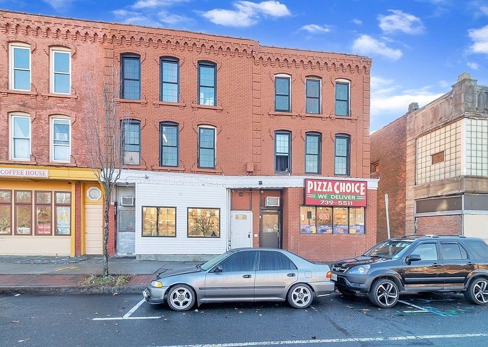2nd image of 447-451 State St