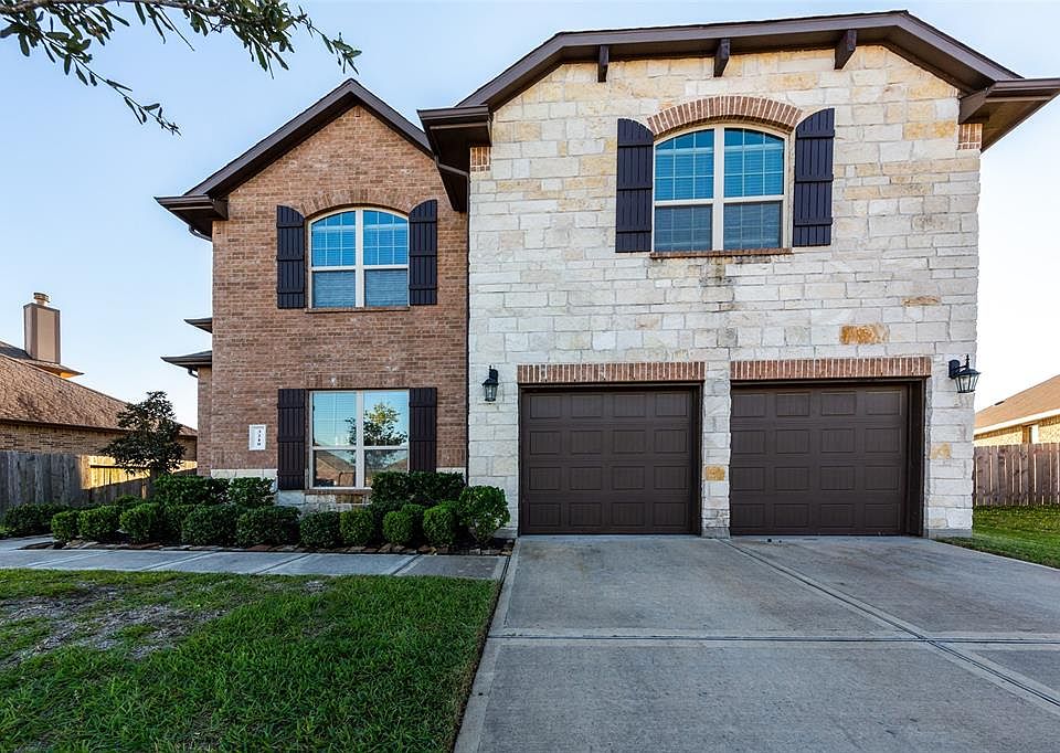 1st image of 3210 Emerald Valley Dr
