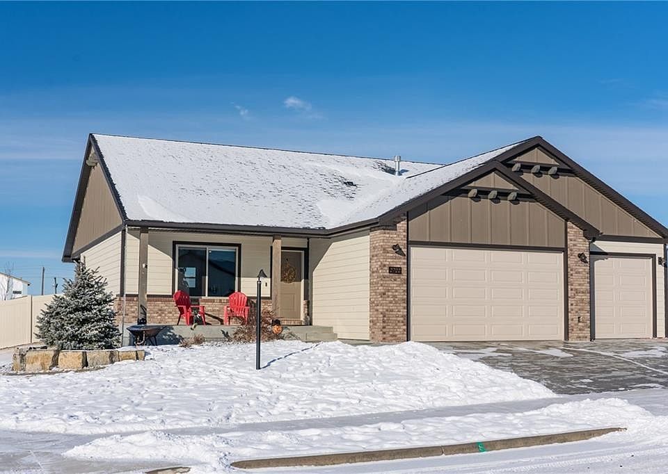 1st image of 2702 Cornell Cir