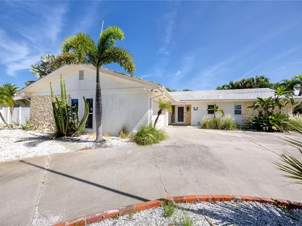 107 21ST STREET, BELLEAIR BEACH, FL 33786