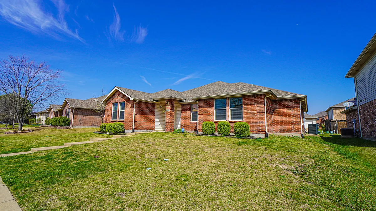 Building Photo - 3022 Dusty Ridge Dr