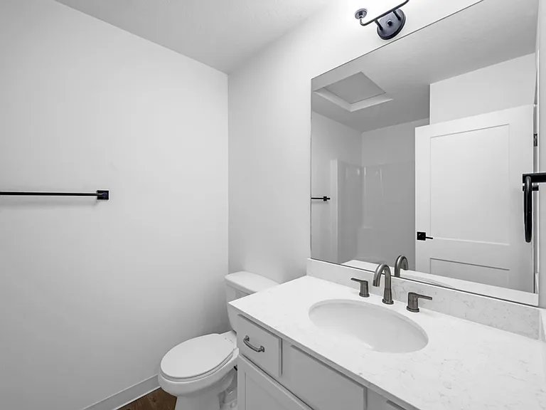 Launch Townhomes — Photo 10
