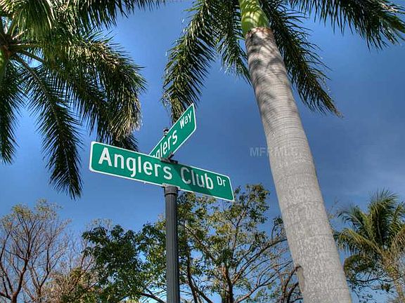 3rd image of 11800 Anglers Club Dr #102
