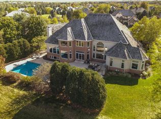 917 N Evergreen Cir, Hartland, WI